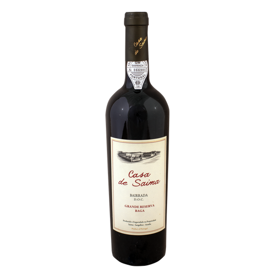 bottle of casa de saima grande reserva baga red wine