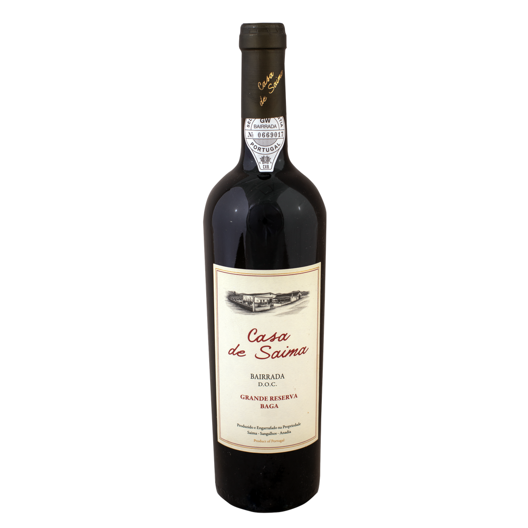 bottle of casa de saima grande reserva baga red wine